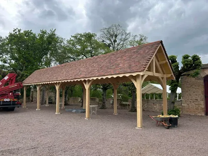 couvreur près de Montmarault